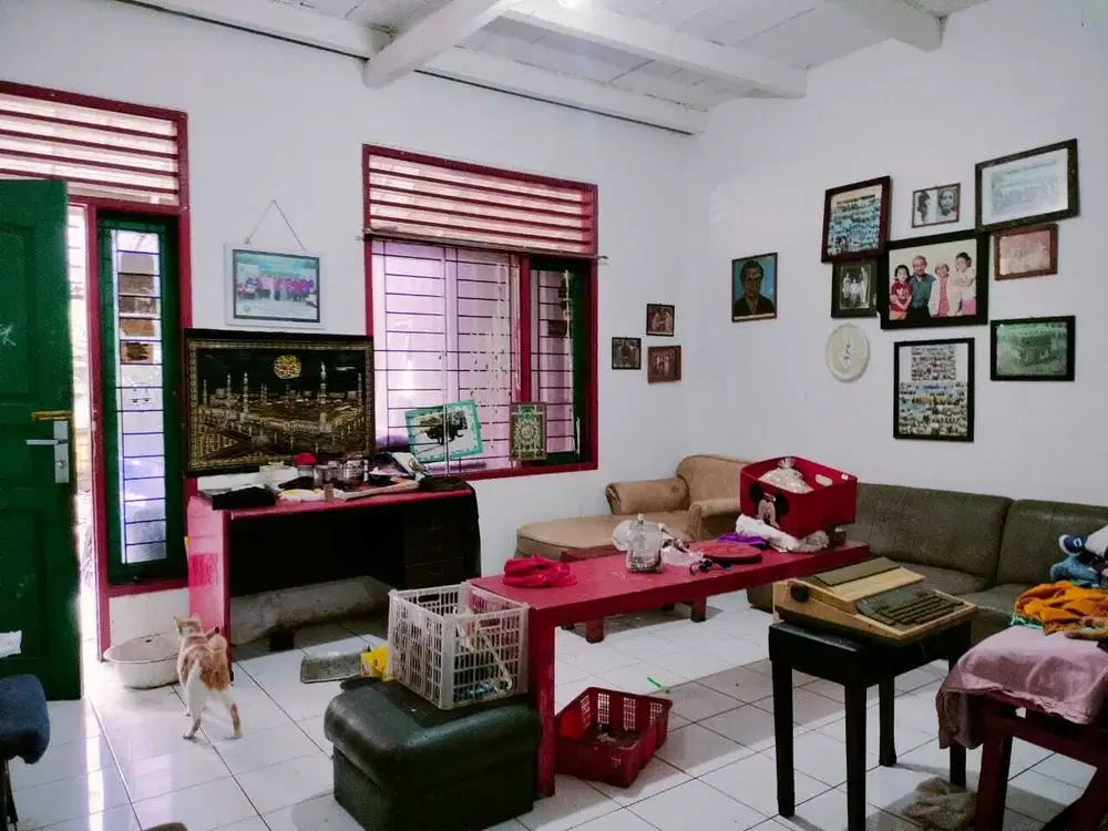 Dijual Rumah Hitung Tanah Di Area Martadinata Progo Cilaki Gedung sate