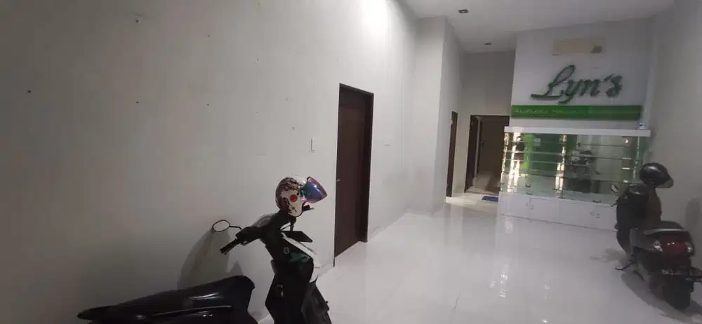 Dijual & Disewakan Ruko Cbd Polonia Blok CC