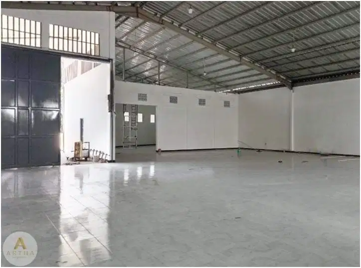 Gudang Soreang Blong dan Bersih Dekat Tol Soroja