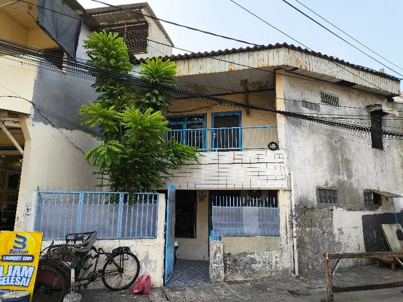 Rumah pademangan barat, LT 65m2 LB 130m2, KM 2 KT 2