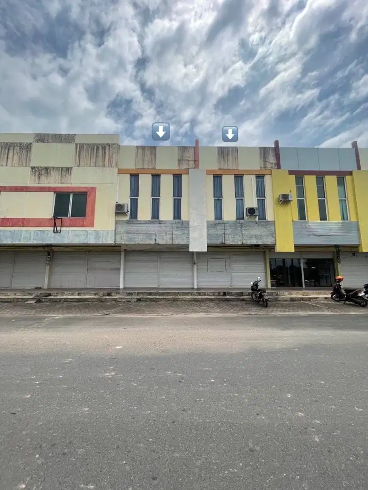 Dijual Butuh Cepat 2 Ruko Gandeng 2 Lantai di Tembesi