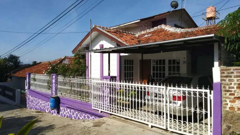 Rumah komplek cibaligho dkt UPI Polban gerlong Pemkot cimahi