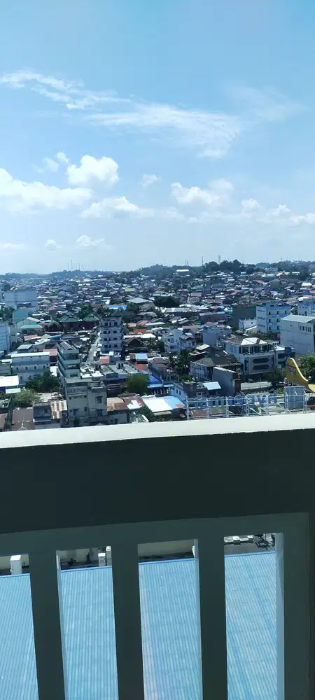 Di sewakan per 3 bulan per Thn  studio lantai 11 Borneo bay