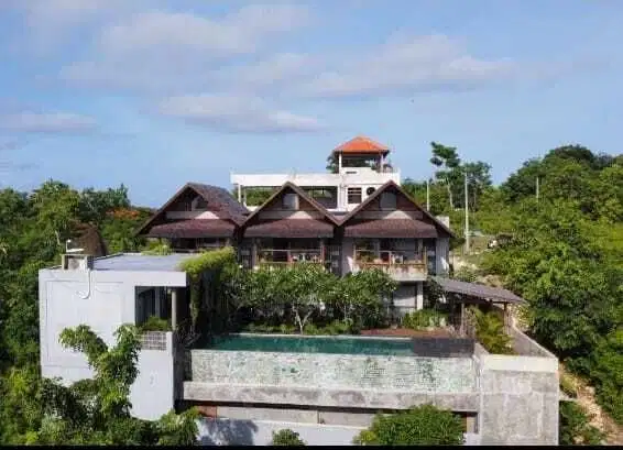 DIJUAL VILLA BALANGAN DEKAT PANTAI BALANGAN
