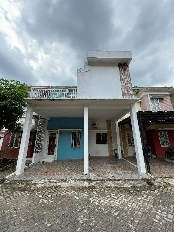 dijual Villa grand Monaco siaphuni bagus