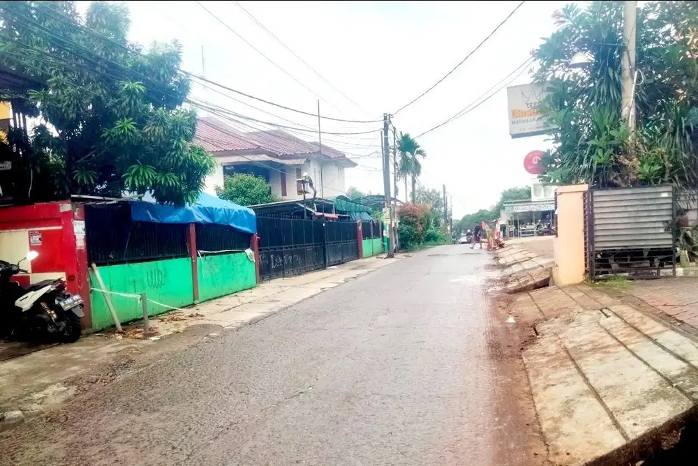Tanah kosong bonus bangunan di pinggir jln raya legok jatimekar bekasi