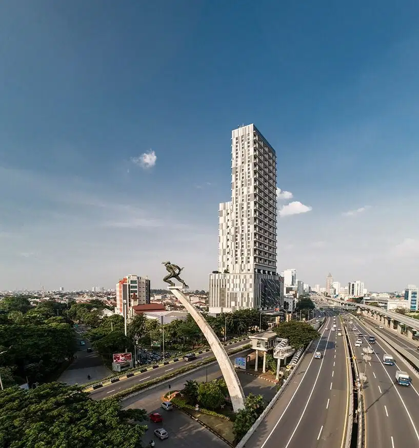 Dijual / Disewakan office furnised di SOHO PANCORAN 24 jam no overtime