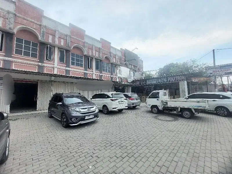 Disewakan Ruko  Strategis Gandeng 4 Cikarang