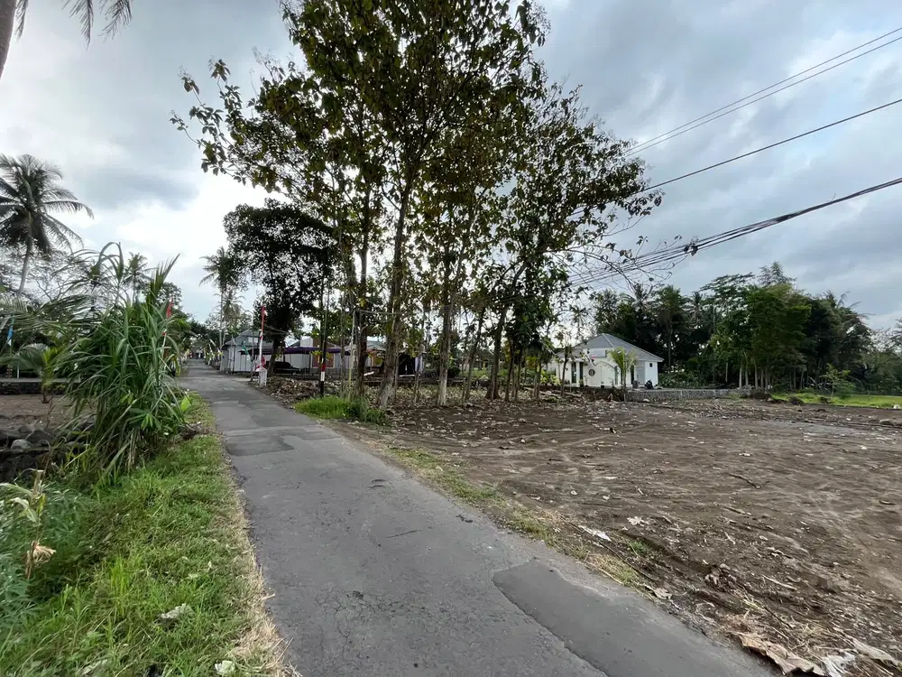 Sleman dekat UII Kaliurang cocok bangun rumah dan kost