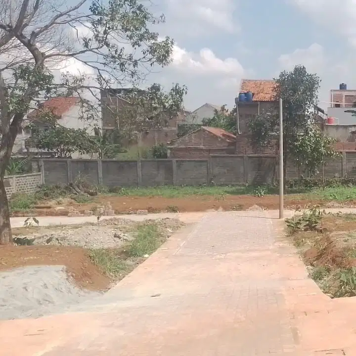 DIJUAL TANAH MURAH STRATEGIS,LOK. CIPADATI CINUNUK