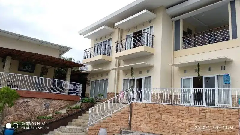 jual murah  villa 3 lantai Trawas  hunian sejuk & asri