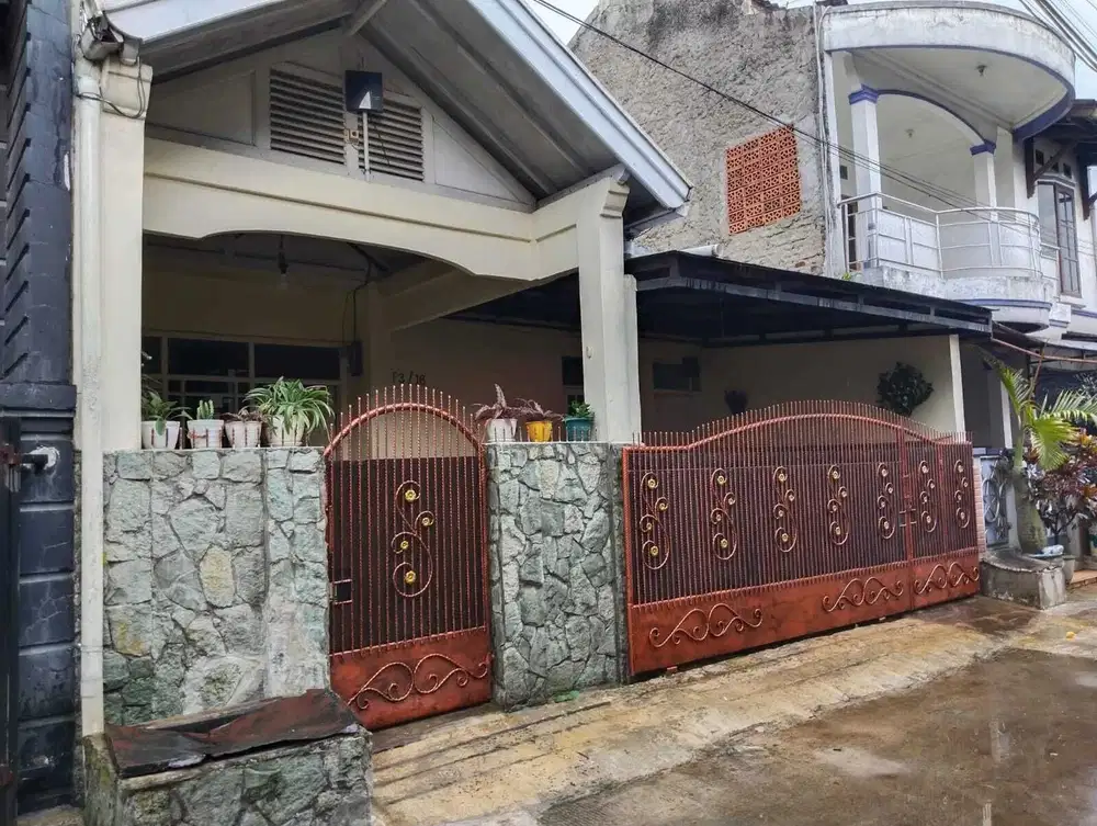 DIJUAL RUMAH DI MARGAHAYU KOPO BANDUNG