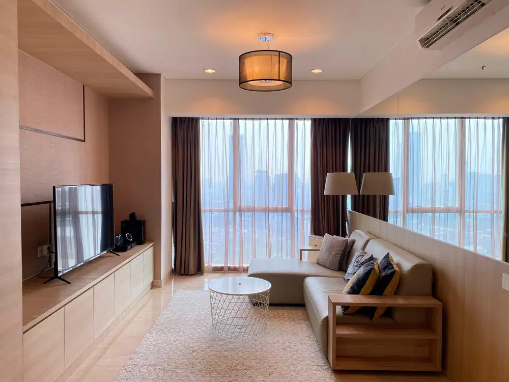 Dijual BU Apartemen Sky Garden 2 Br Modern Furnish, Kuningan JakSel
