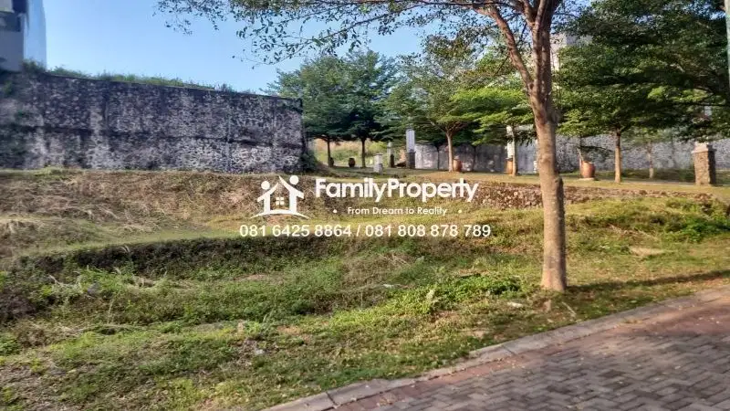 Tanah 400m² Hoek di Candi Golf Semarang