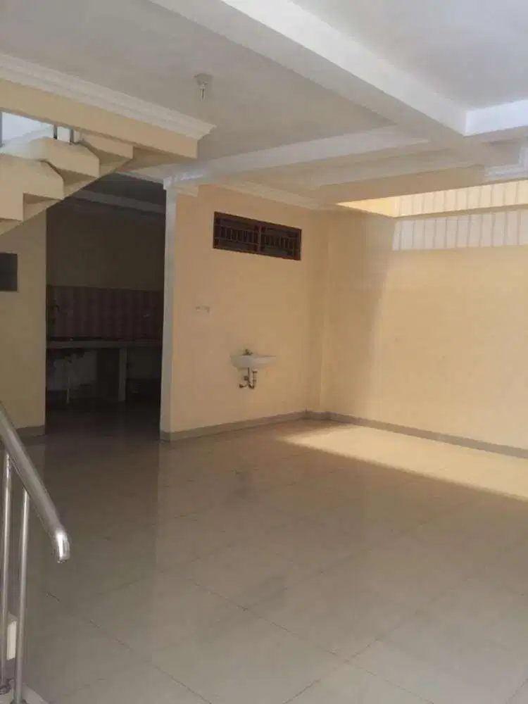 Dijual rumah sunter 12x18 dua kavling jadi 1