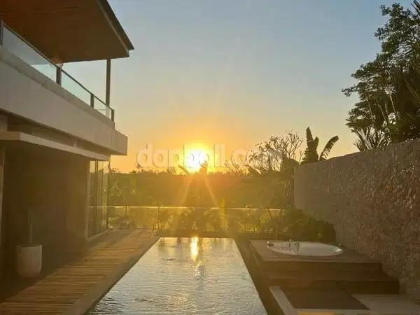 For sale luxury villa in Tumbak Bayuh Pererenan with rice field view