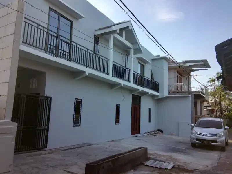 Waru Ayani. Ketintang wiyata. Kost baru