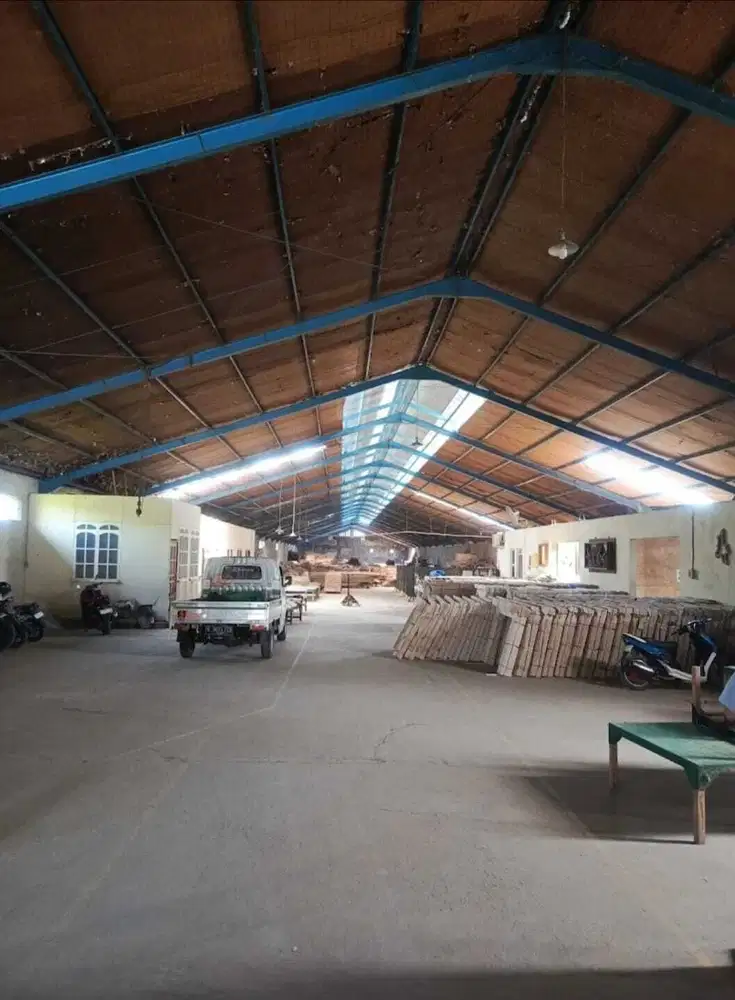 DIJUAL GUDANG PINGGIR JALAN RAYA NASIONAL,.DEMAK, JATENG