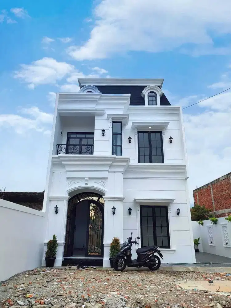 Rumah Baru Mewah American Clasic Cluster Strategis Di Tanah Baru Depok