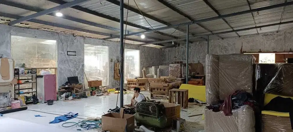 DISEWAKAN GUDANG UNGARAN PINGGIR JALAN SAMPING SPBU, GEDANG ANAK