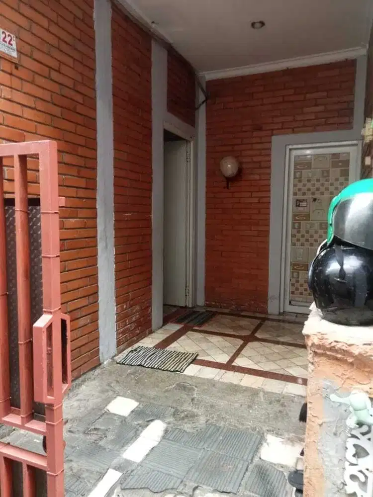 Dijual Rumah Luas Murah Bagus 2lantai Akses Gg Motor Condet