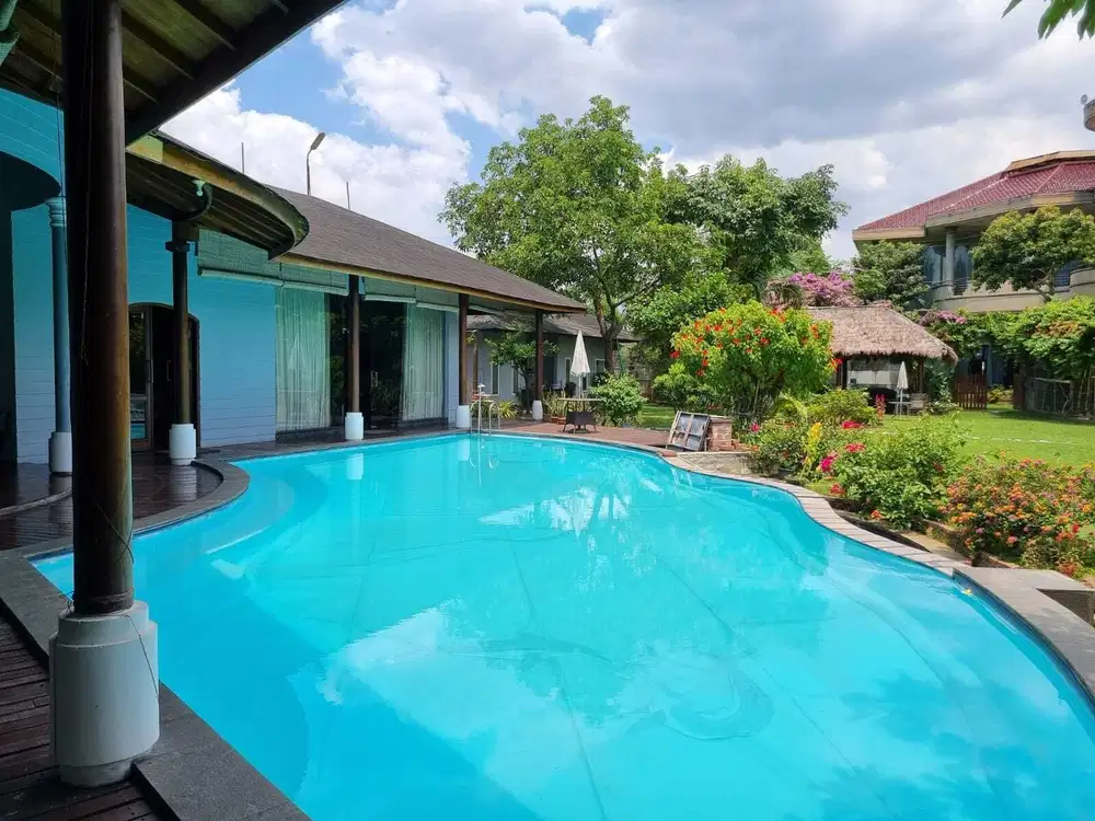 VILLA SULTAN GRAHA METROPOLITAN BALI STYLE