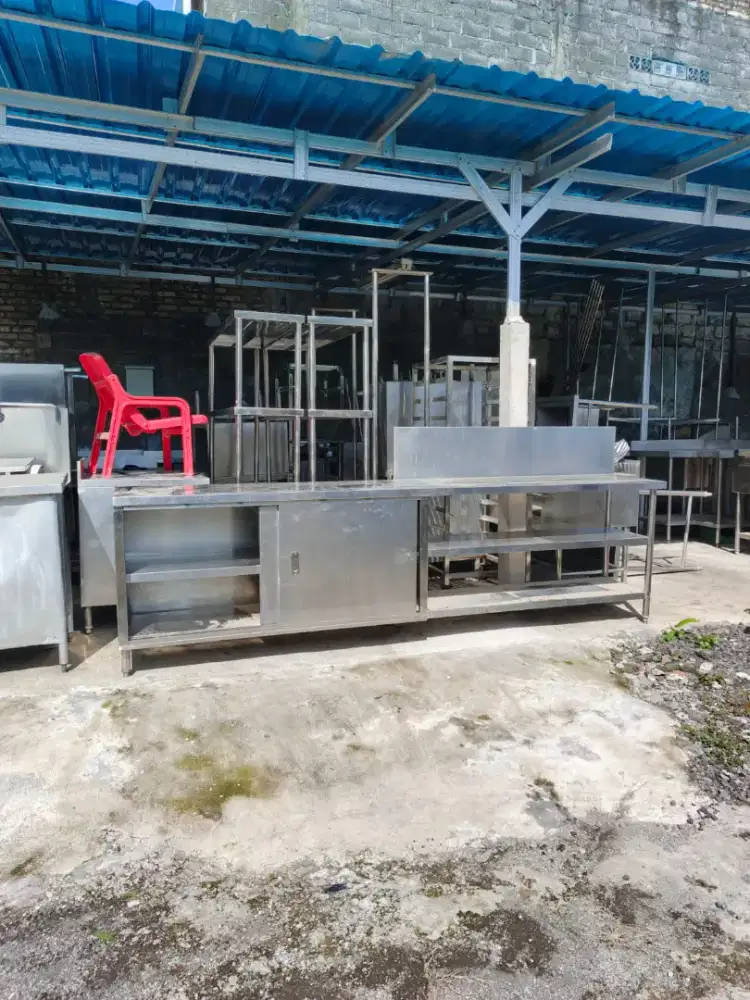 Meja kabinet Ss panjang