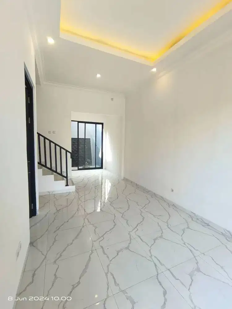 Dijual Rumah 2 Lantai Type American Classic Old Di Kota Depok