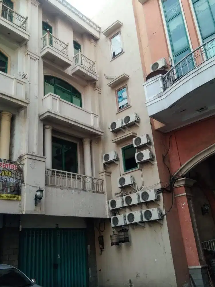 Dijual Cepat 3 Unit Ruko Bagus 4 Lt Jaksa Agung Suprapto Surabaya