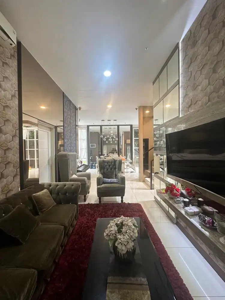 DIJUAL VILLA JALAN MENTENG 7 KOMPLEK HALTON PLACE | DAERAH DENAI