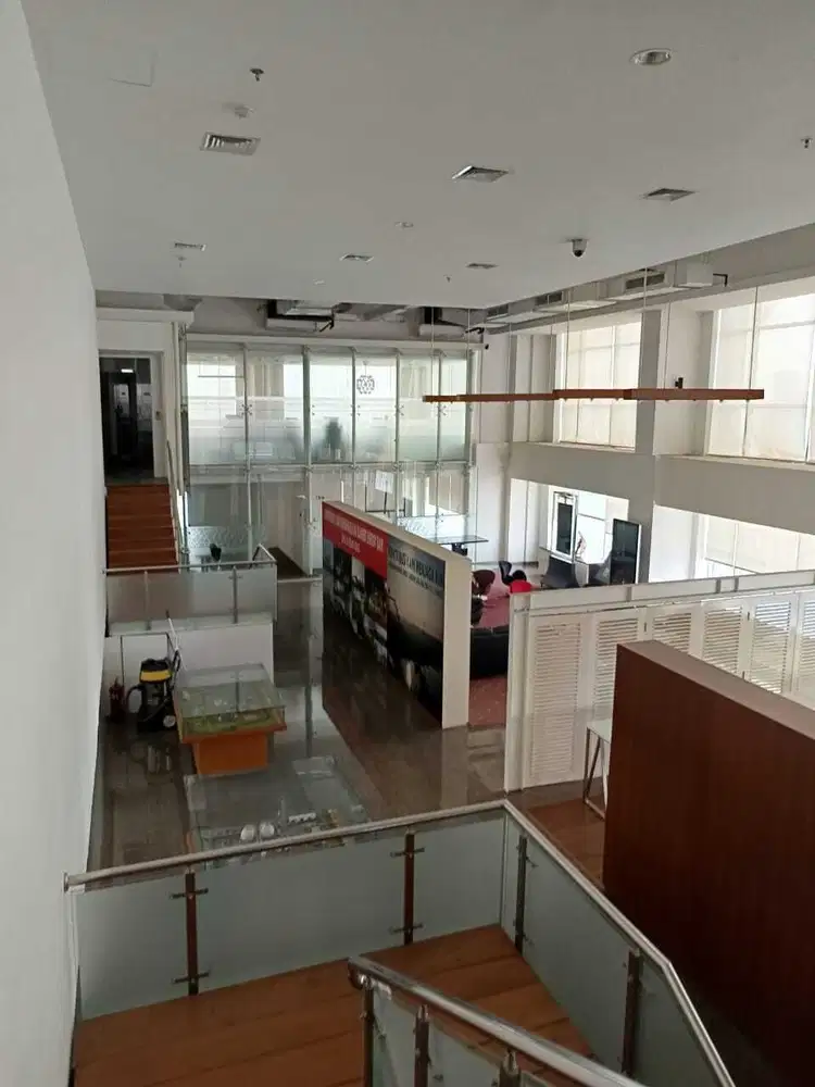 Sewa Kantor Full Furnish 1200 m2 di Grand Slipi Tower, Hrg Ekonomis