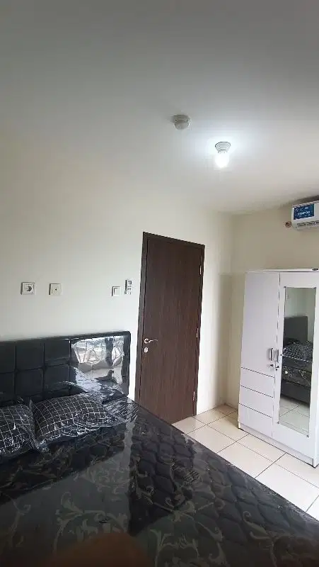 Disewakan Studio Semi Furnish Golden Tulip Tangerang