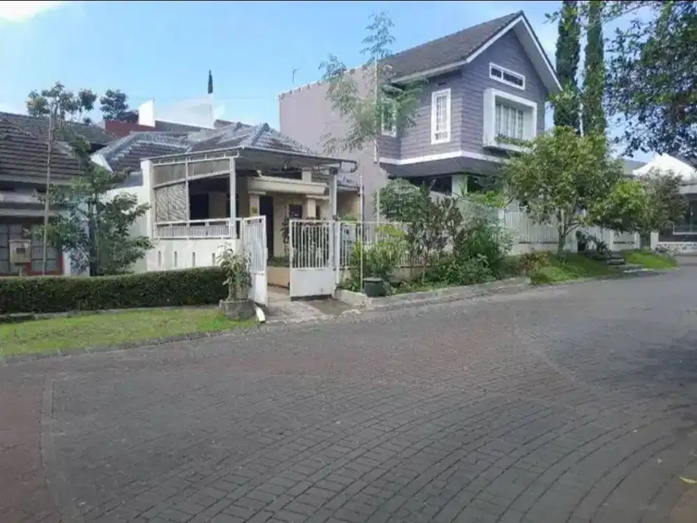 Rumah besar luas 181 di villa bukit tidar VBT dekat joyo agung dan UB