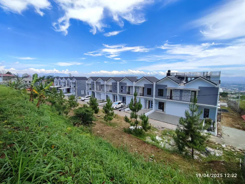 Dijual Rumah Baru 2lantai sejuk dkt exit tol kota baru parahyangan Bandung
