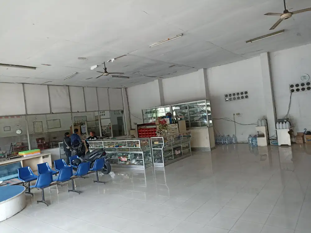 Ruang Usaha 1km dr Adisucipto Pinggir Jalan Utama