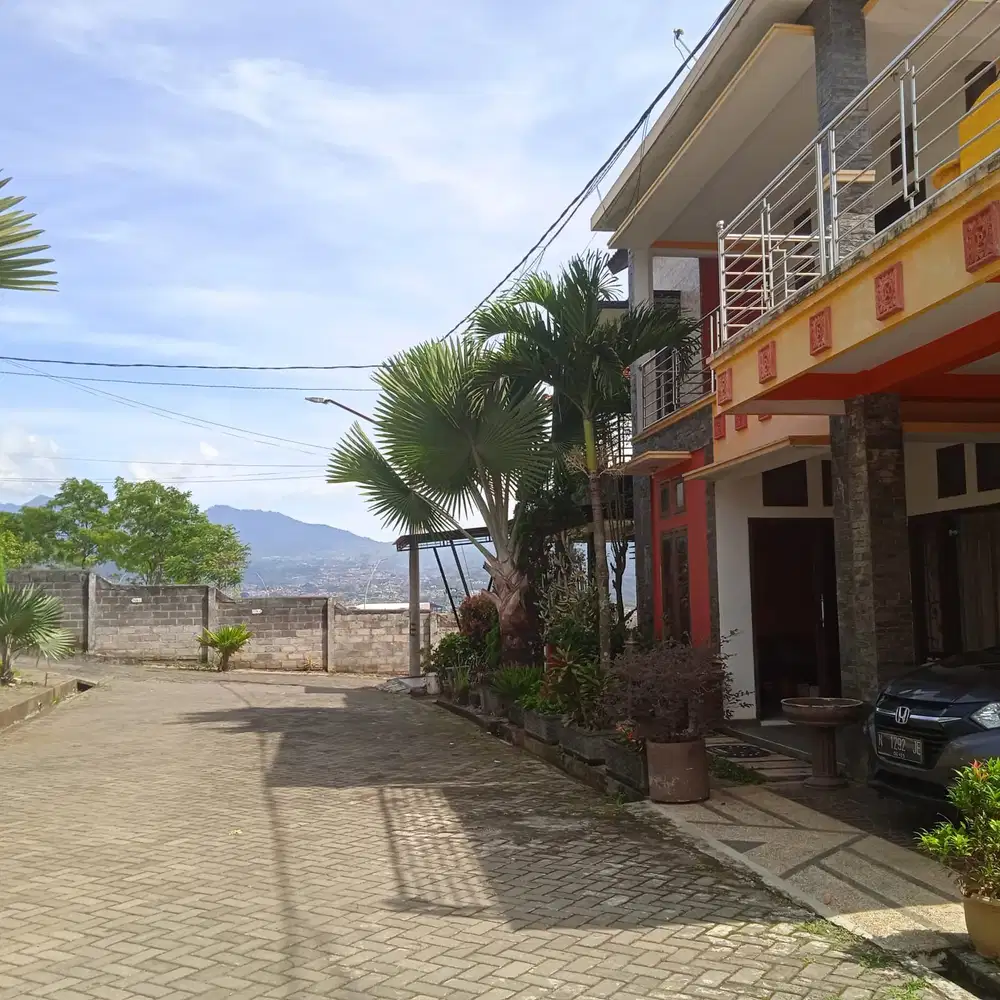 jual villa batu villa Panderman batu