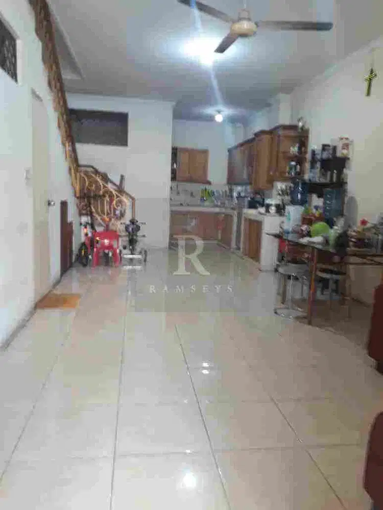 Dijual Rumah 3 Lantai Muara karang LT 90m2 LB 150m2