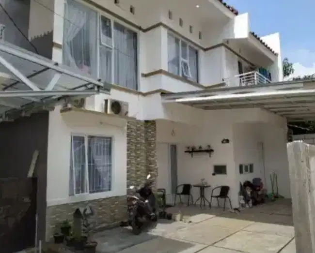 Dijual rumah bagus sekali kokoh dlm cluster 1 gate Sistem di Condet