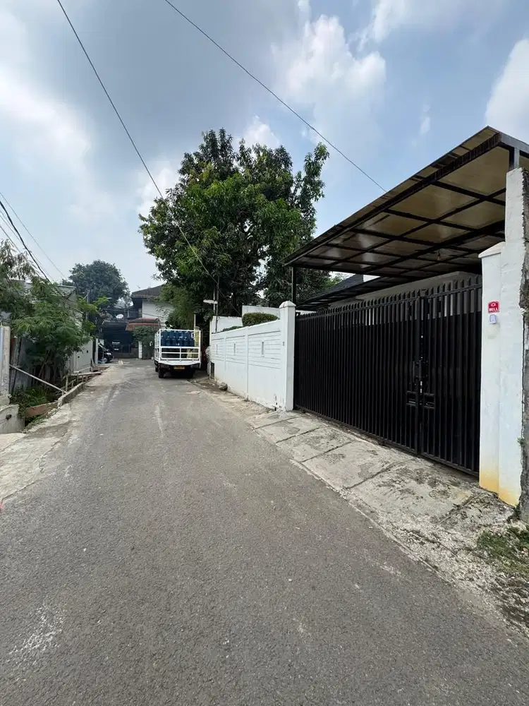 DIJUAL RUMAH DELMAN TANAH KUSIR JAKART SELATAN