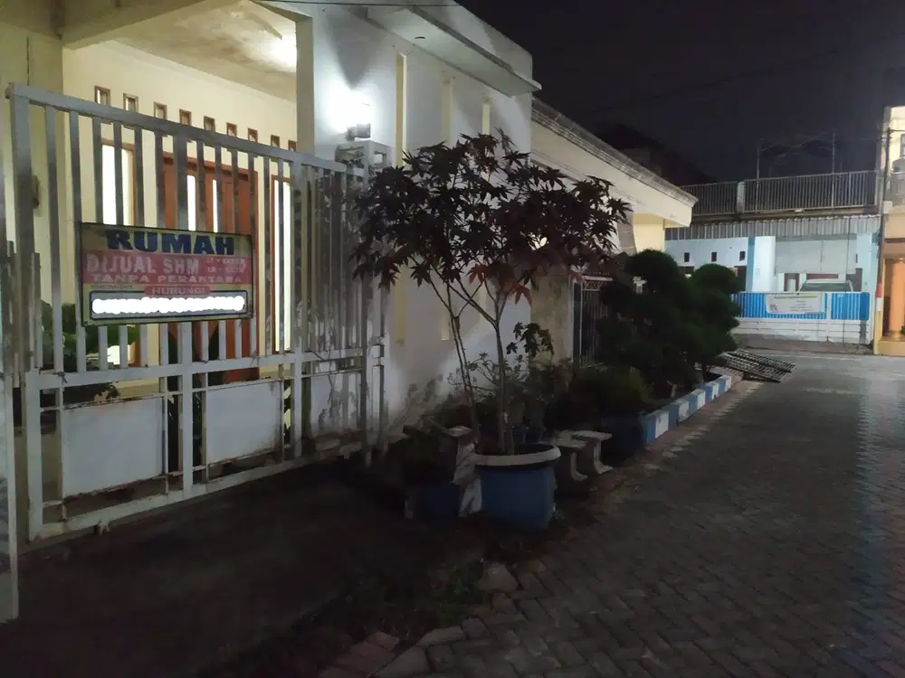 Rumah Pojok dan Besar, Siap Huni, Perum Sidokare Indah, Sidoarjo Kota