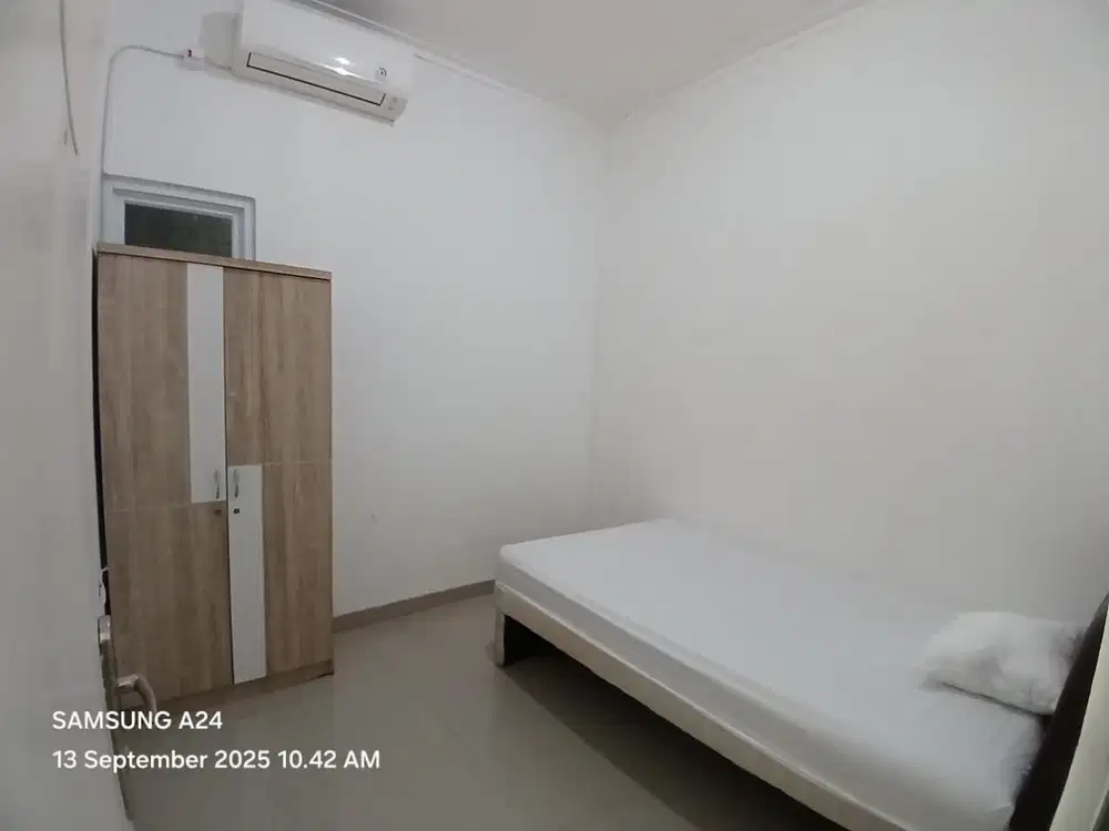 DISEWA RUMAH TAHUNAN BAGUS SIAPHUNI FURNISHED HARGA NEGO SENTUL CITY