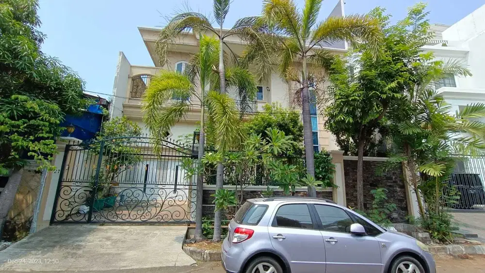 Di Jual Rumah Mewah 2  Lantai Lokasi Strategis di Ancol Barat , JakUt