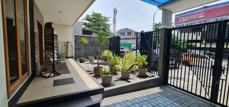 Dijual Ruang Usaha Strategis Widoharjo Semarang