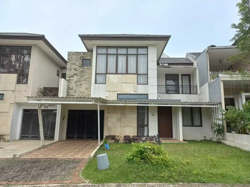 DISEWA RUMAH MEWAH 2 LT TAHUNAN BAGUS THE ATMOSPHERE SENTUL CITY SSR457