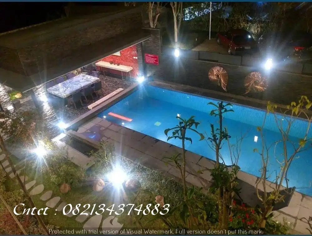 Dijual Villa 3 lantai di Kaliurang Yogya, ada kolam renang,Parkir luas