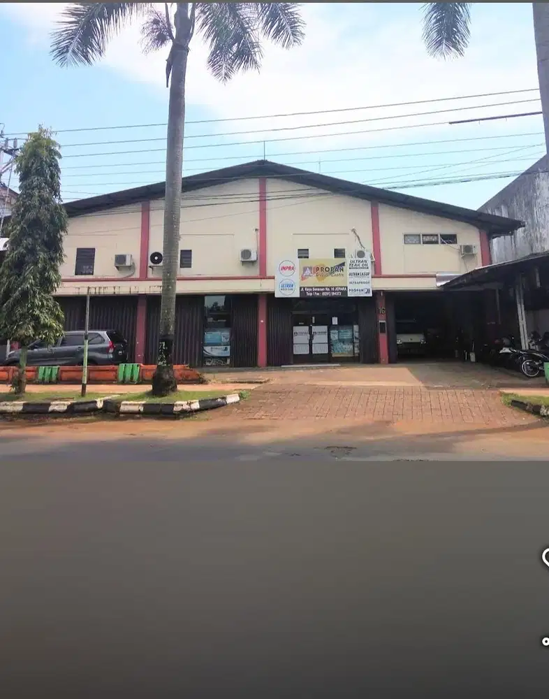 DISEWAKAN GUDANG/ TOKO BESAR JEPARA, PINGGIR JALAN RAYA