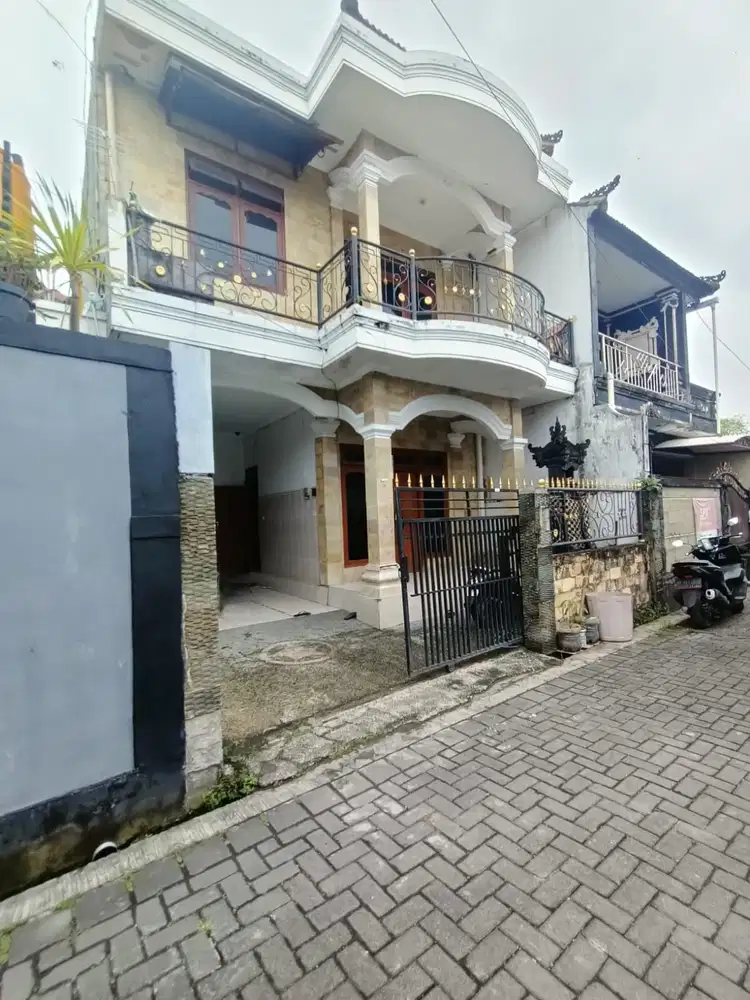 Jual Rumah 2lt Lokasi Jl Dukuh Sari Denpasar Area Strategis Hunian