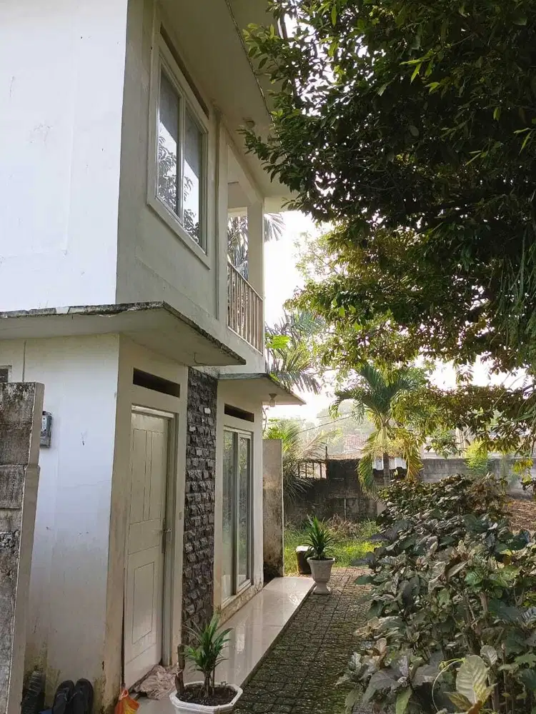 DIJUAL RUMAH 2 LANTAI DEKAT AEONMAL SENTUL VILLAGE RESIDENCE SENTUL