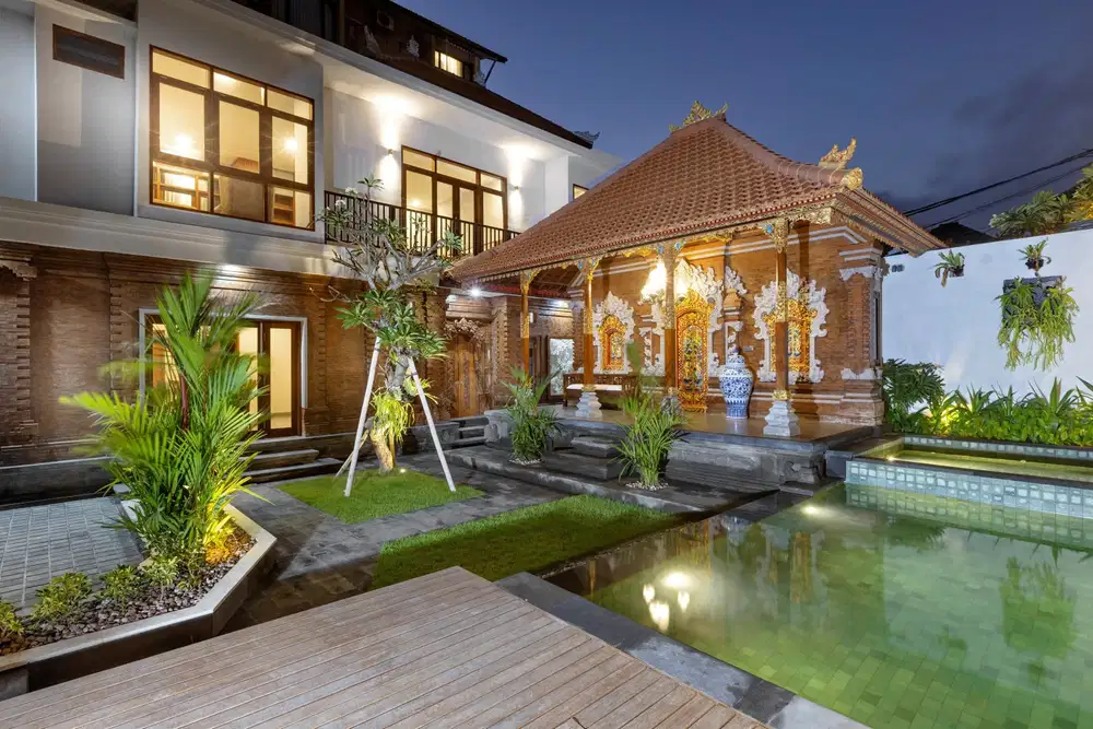 Dijual villa luxury lantai 2 seminyak