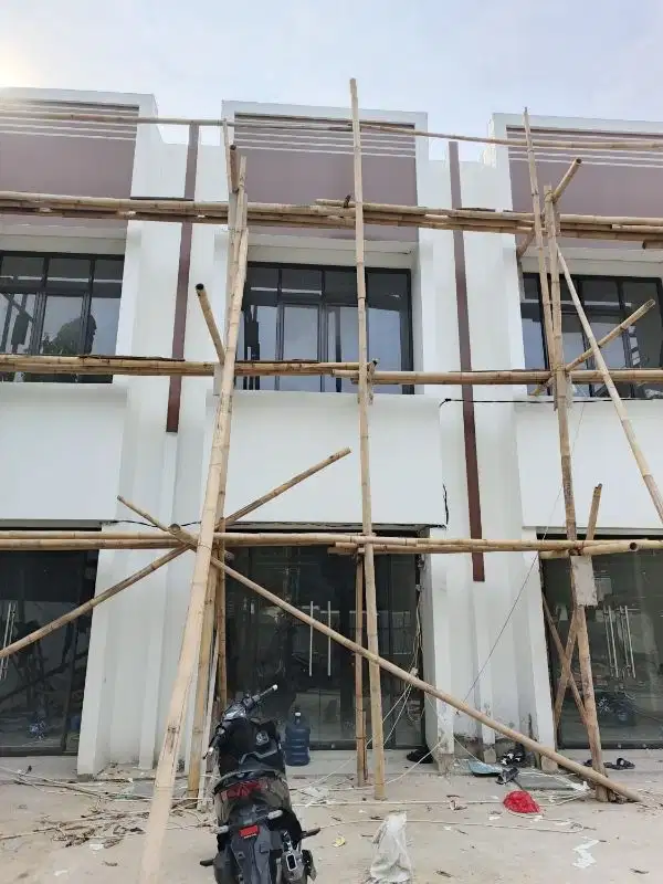 RUKO BARU AKSES 2 MBL SHM IMB KOMERSIL CONDET JAKTIM HANYA 7 UNIT